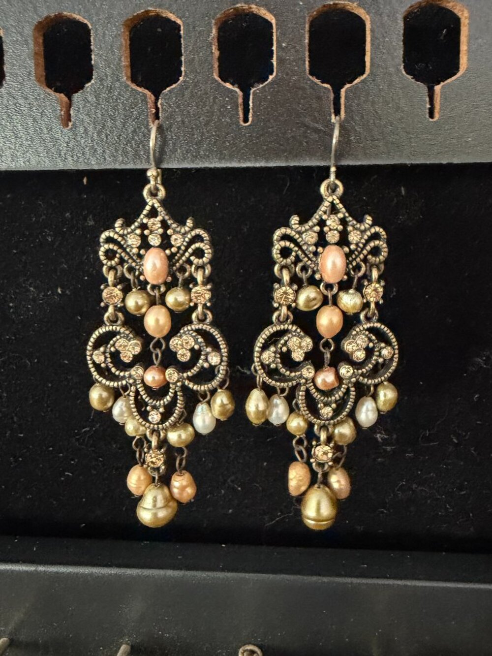 Vintage Multi Colored Pearl Bead Drop Chandelier Earrings Gold Tone